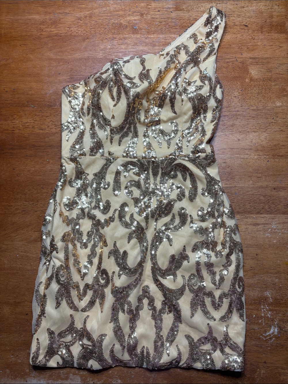 One-Shoulder Sequin Cocktail Dress in Champagne